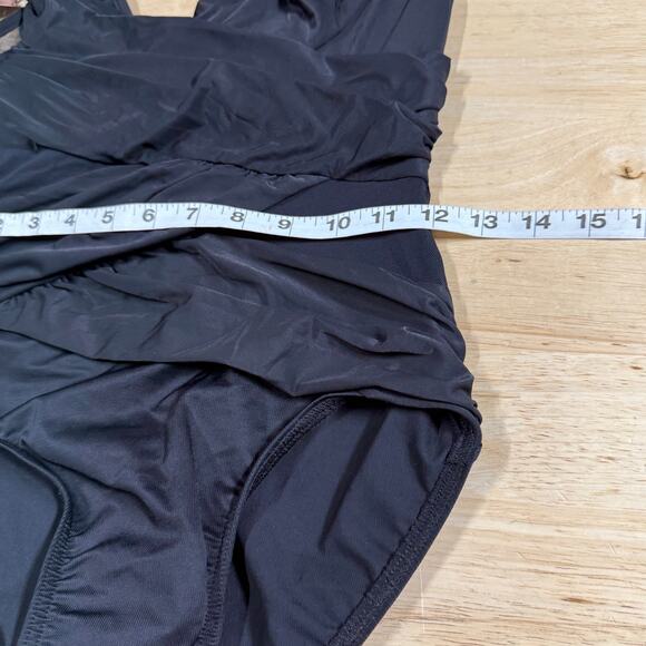 Miraclesuit NWT Solid Black Net Work Madero Underwire One Piece Swimsuit Sz 10DD - Picture 9 of 14